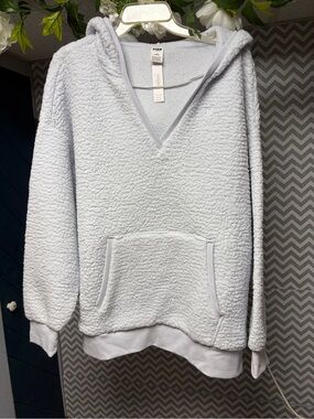 NWT PINK Victoria's Secret Light Blue Sherpa V Neck Hoodie NEW